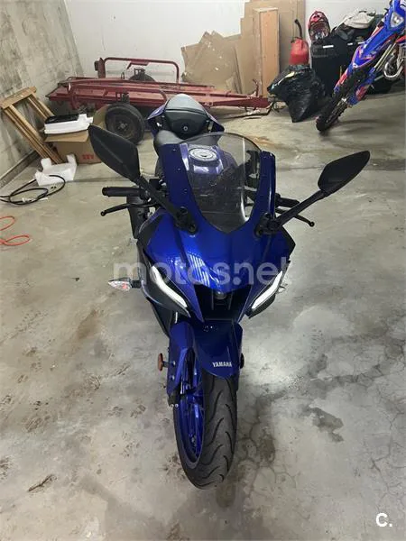 Yamaha R 125 – Vista 5