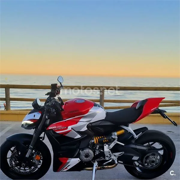 Ducati Streetfighter V2 – Vista 3