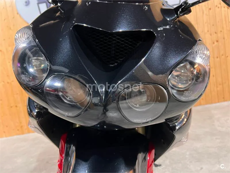 Kawasaki ZZR 1400 – Vista 11