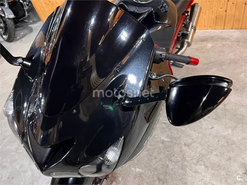 Kawasaki ZZR 1400 – Vista 14