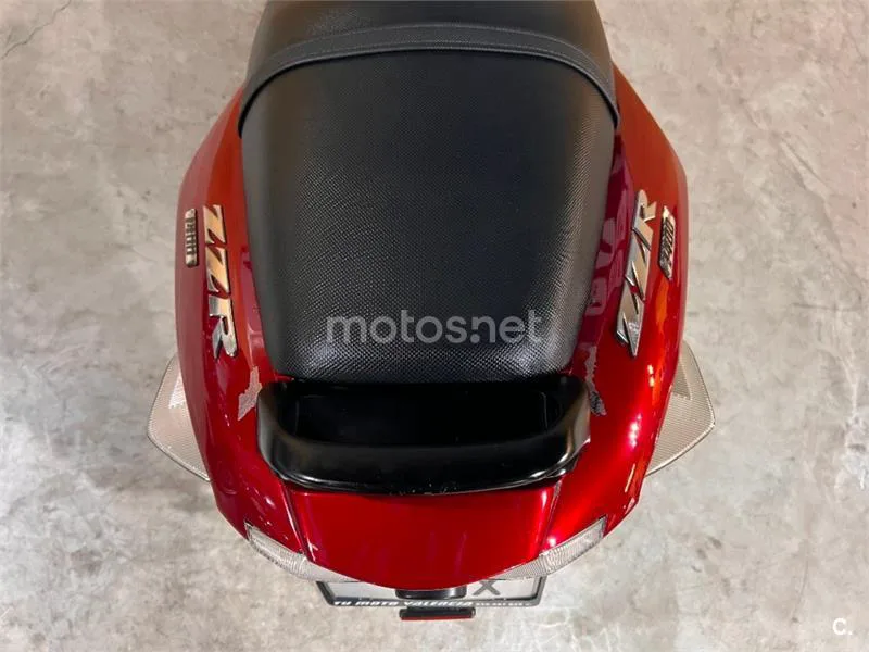 Kawasaki ZZR 1400 – Vista 18