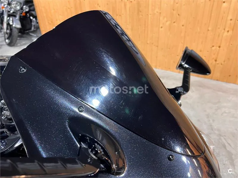 Kawasaki ZZR 1400 – Vista 26