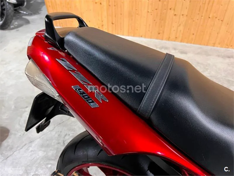 Kawasaki ZZR 1400 – Vista 42