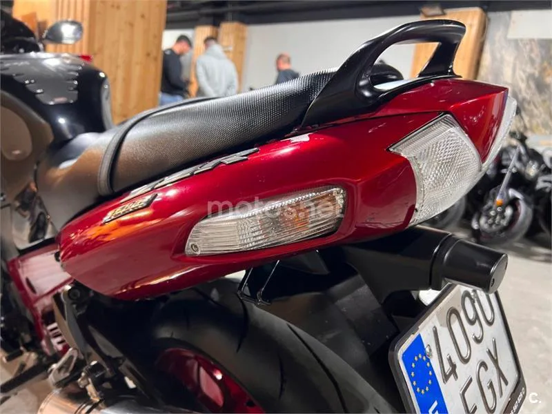 Kawasaki ZZR 1400 – Vista 51