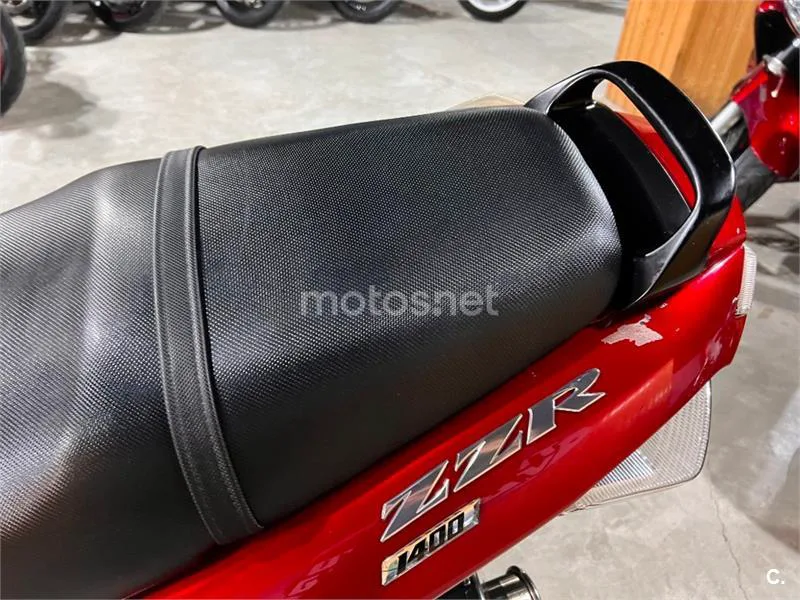 Kawasaki ZZR 1400 – Vista 54