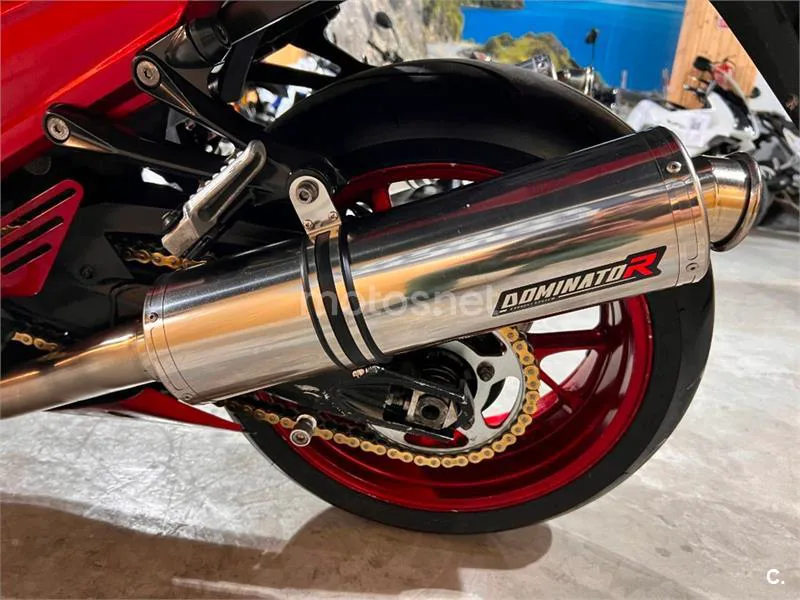 Kawasaki ZZR 1400 – Vista 56