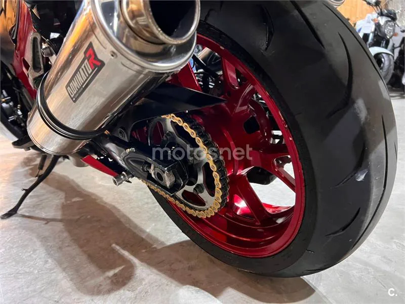 Kawasaki ZZR 1400 – Vista 58
