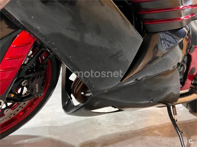 Kawasaki ZZR 1400 – Vista 69