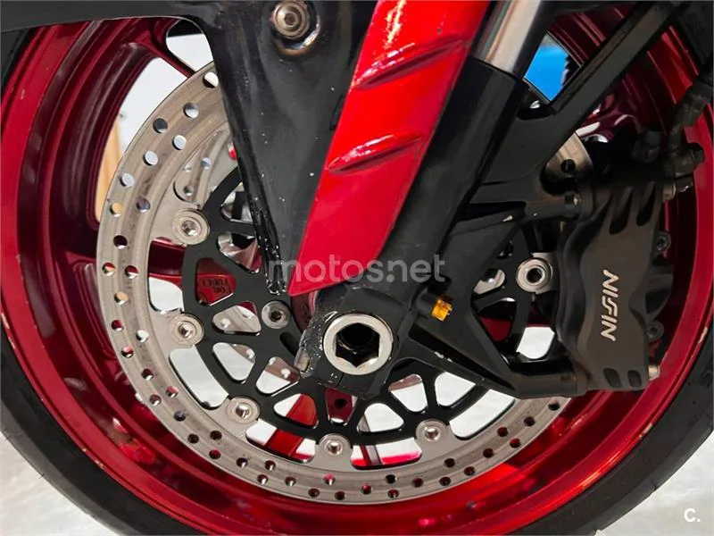 Kawasaki ZZR 1400 – Vista 70