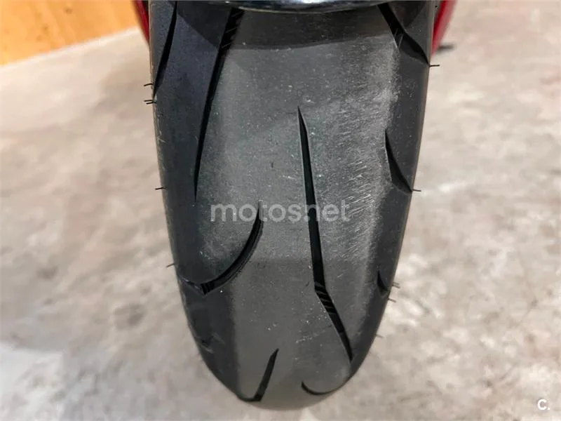 Kawasaki ZZR 1400 – Vista 9