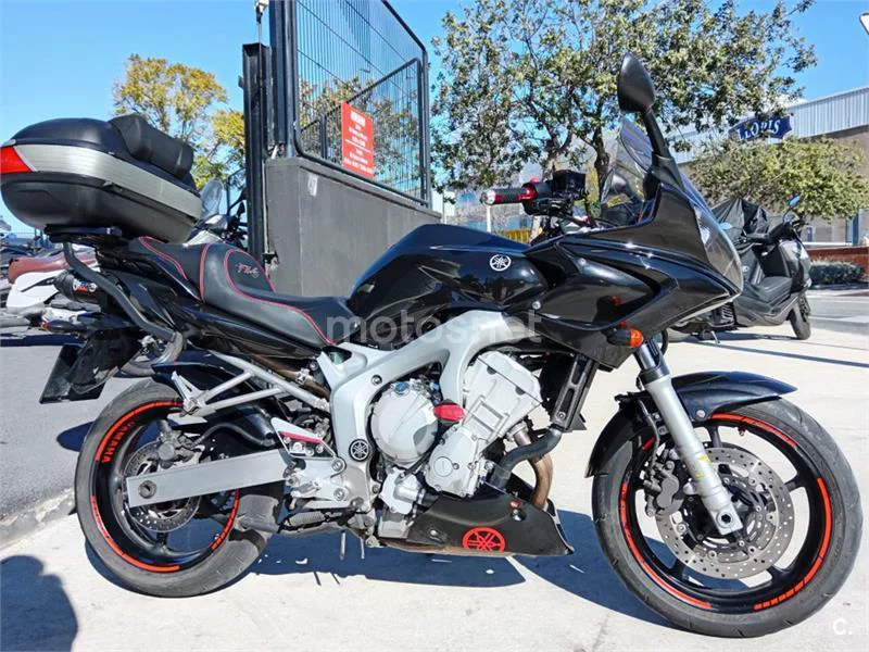 Yamaha FZ6 Fazer – Vista 3