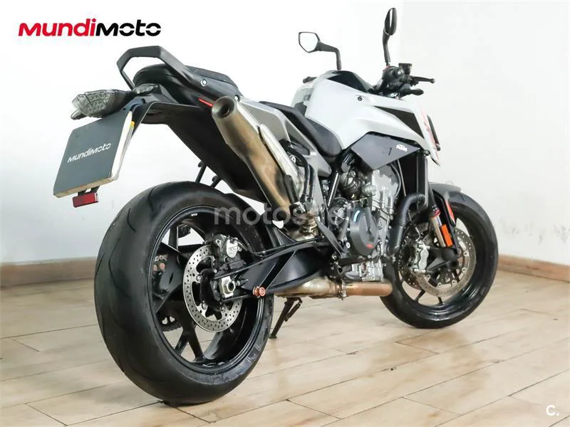 KTM 790 – Vista 3