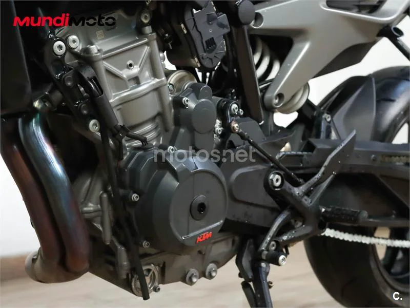 KTM 790 – Vista 10