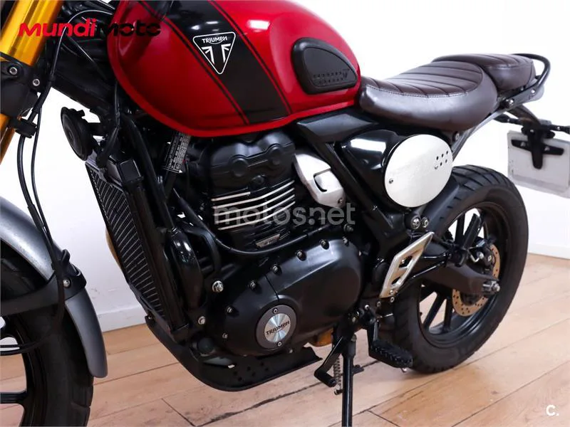 Triumph Scrambler 400 X – Vista 10