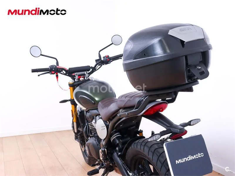 Triumph Scrambler 400 X – Vista 9
