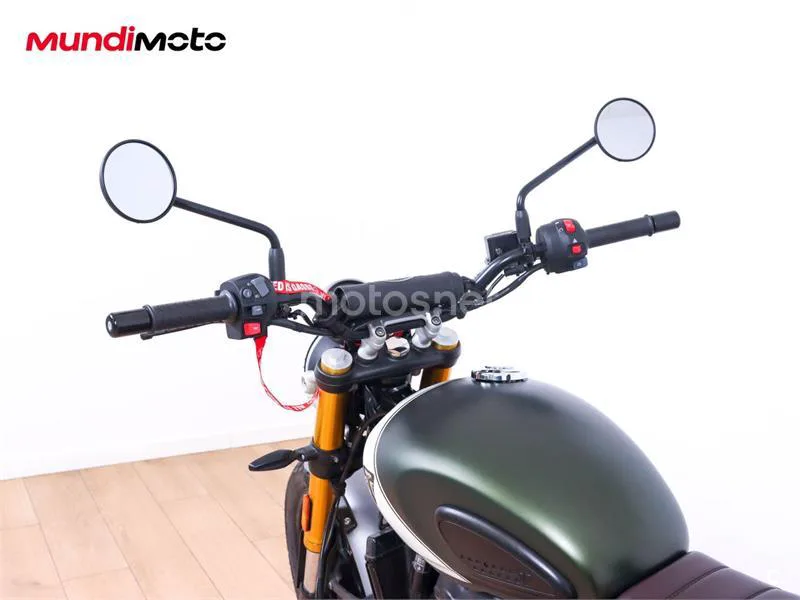 Triumph Scrambler 400 X – Vista 10