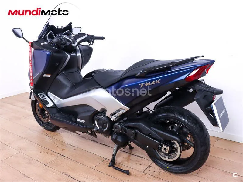 Yamaha TMAX 530 – Vista 8