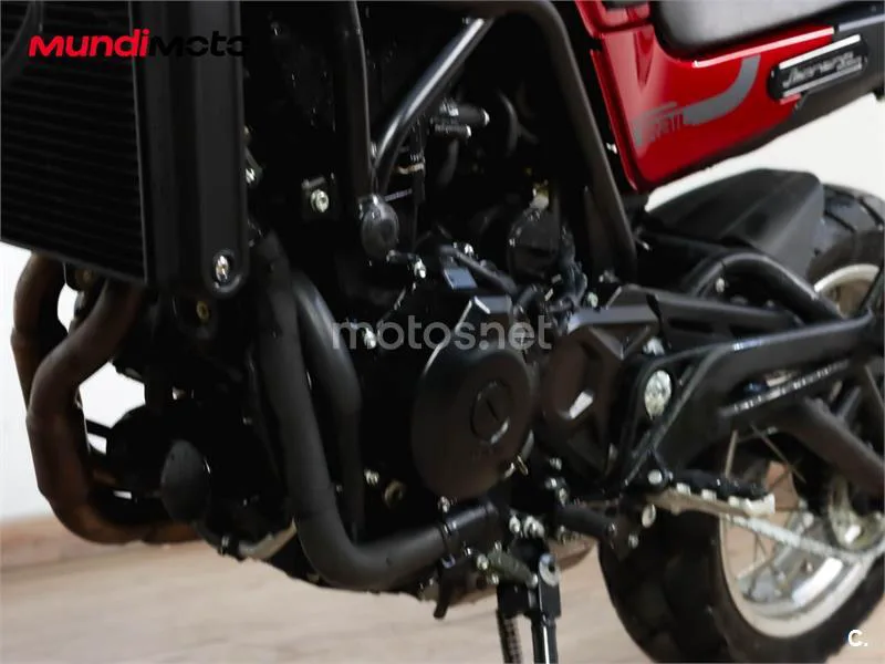 Benelli Leoncino 500 Trail – Vista 10