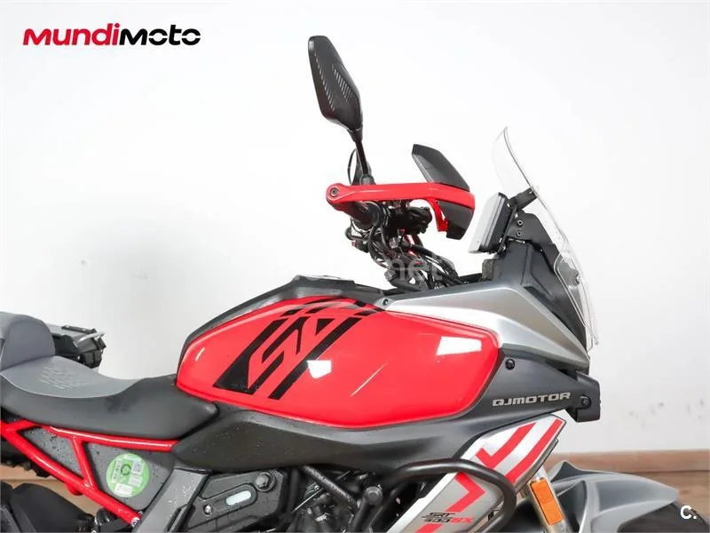 QJ Motor SRT 700 X – Vista 18