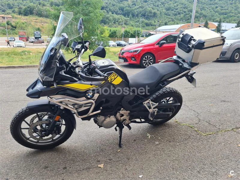 BMW F 750 – Vista 8