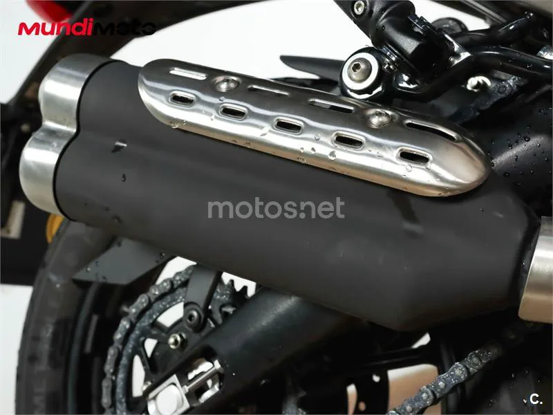 Triumph Scrambler 400 X – Vista 20