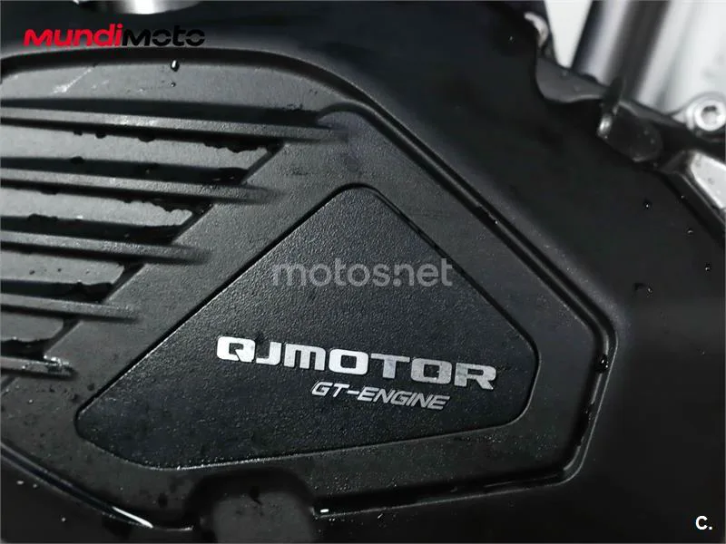 QJ Motor SRT 550 – Vista 18
