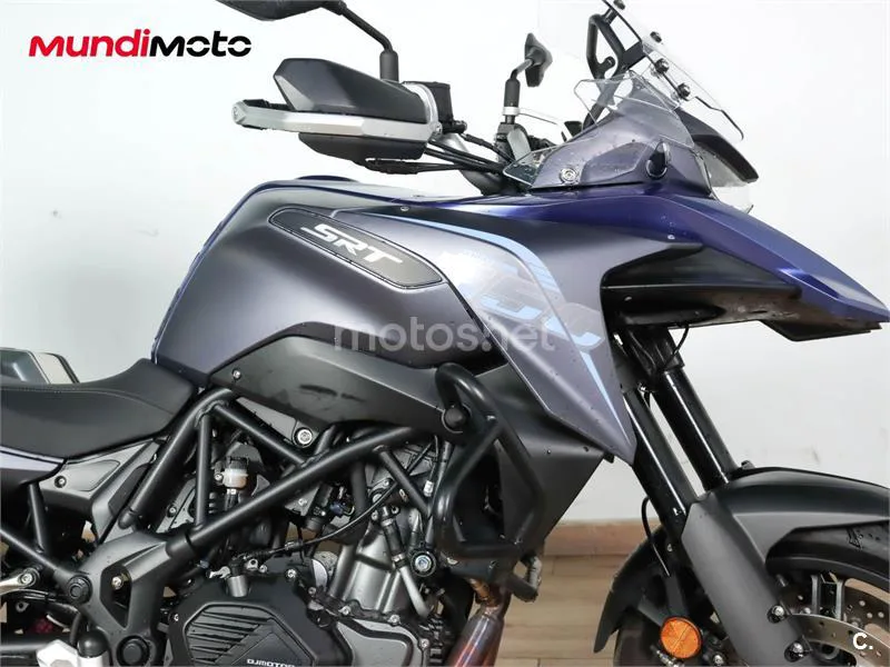 QJ Motor SRT 550 – Vista 25