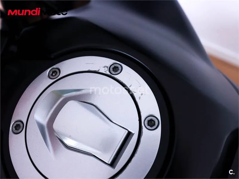 KTM 790 – Vista 21