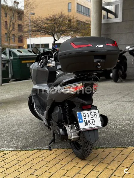 SYM Jet X 125 – Vista 3