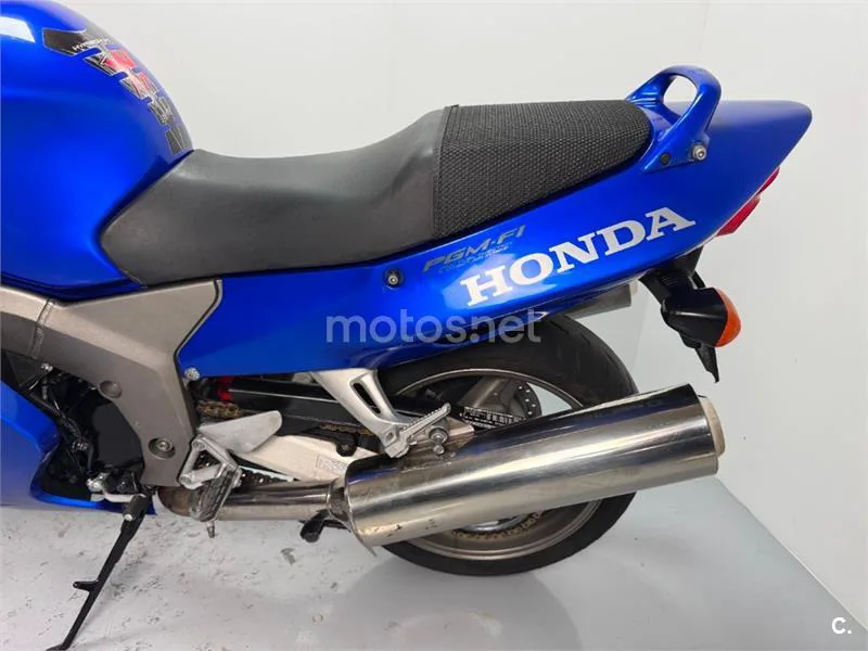Honda CBR 1100 XX – Vista 19