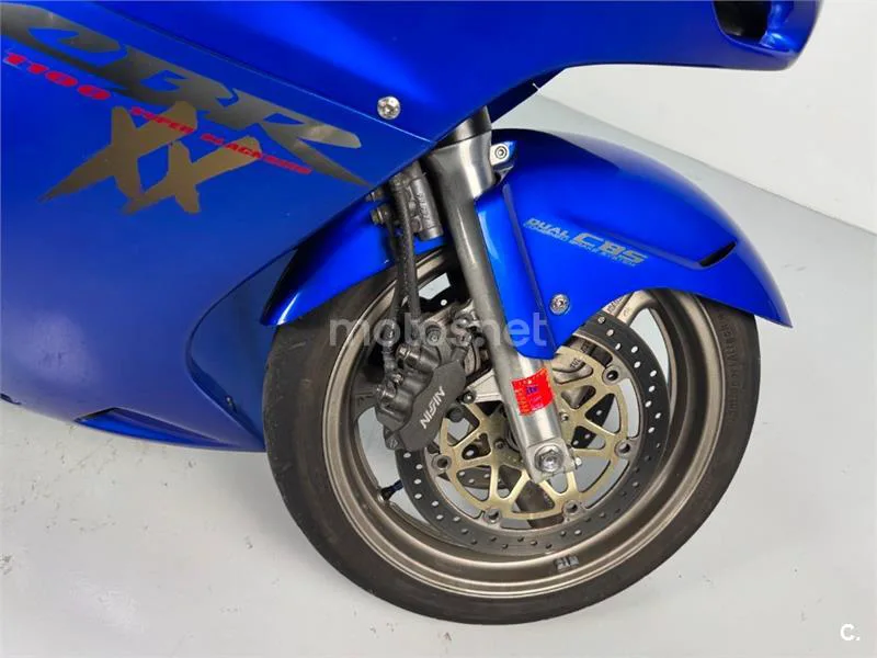 Honda CBR 1100 XX – Vista 4