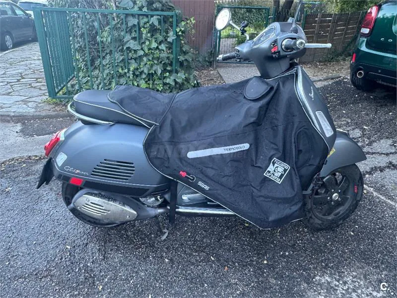 Vespa GTS 300 ie SuperSport – Vista 2