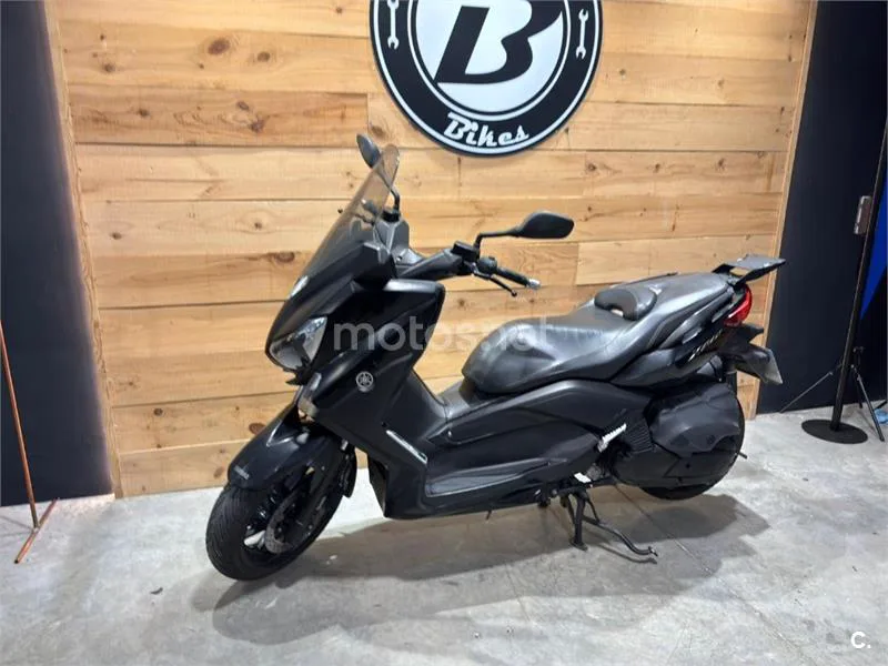 Yamaha XMAX 400 – Vista 5