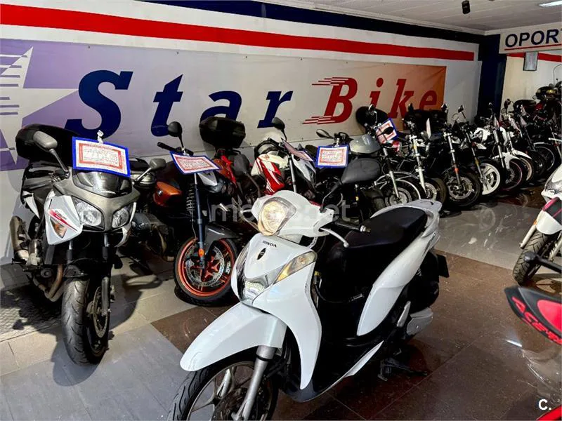 Honda SH 125i – Vista 10