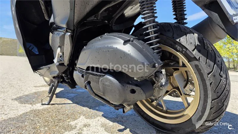 Yamaha XMAX 125 – Vista 4