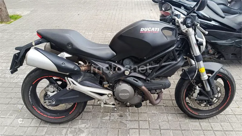 Ducati Monster 696+ ABS – Vista 6