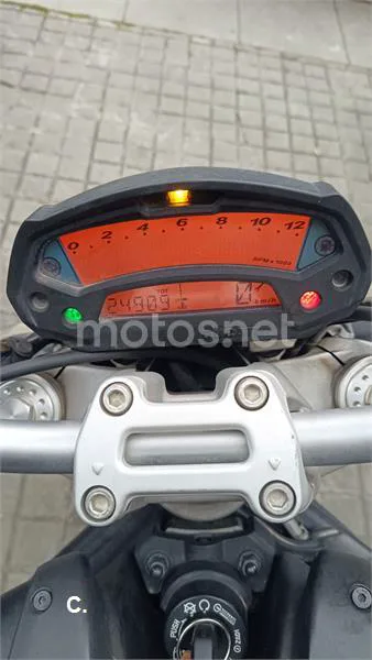 Ducati Monster 696+ ABS – Vista 7