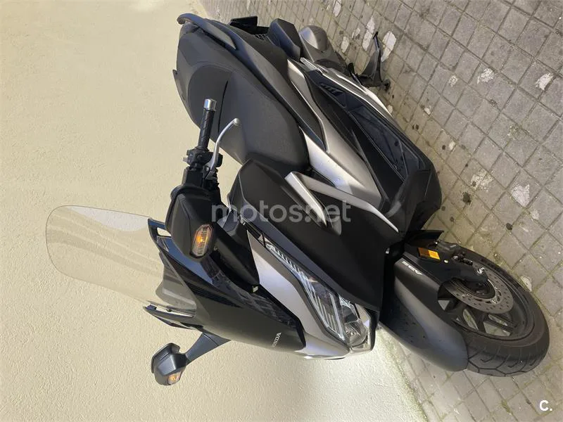 Honda Forza – Vista 2