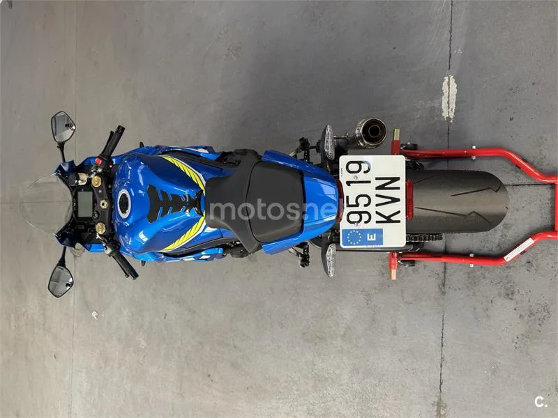 Suzuki GSX R1000 – Vista 5