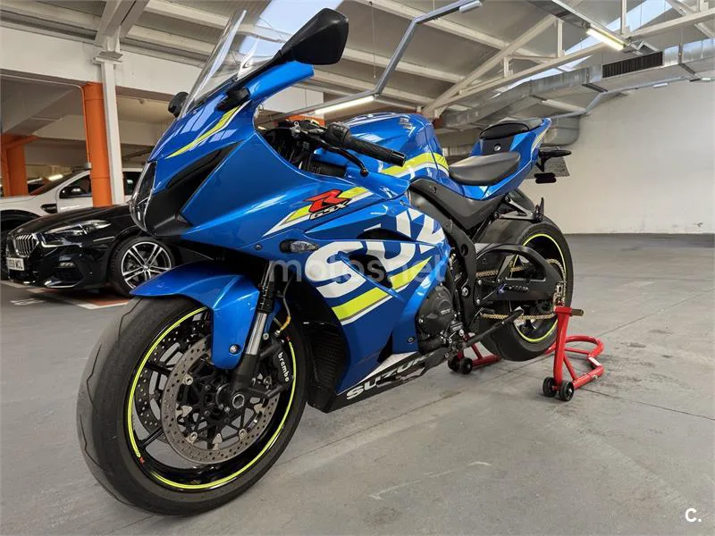 Suzuki GSX R1000 – Vista 6