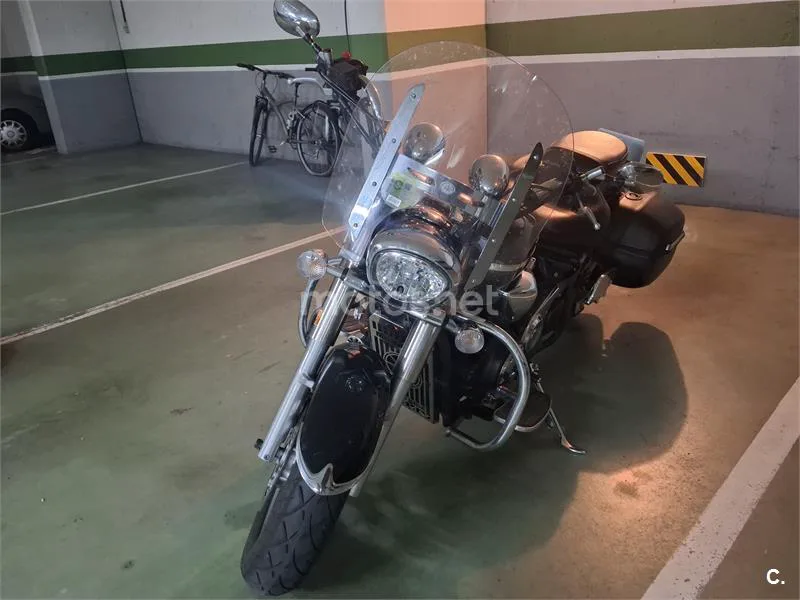 Yamaha XVS 1300 A Midnight Star – Vista 3