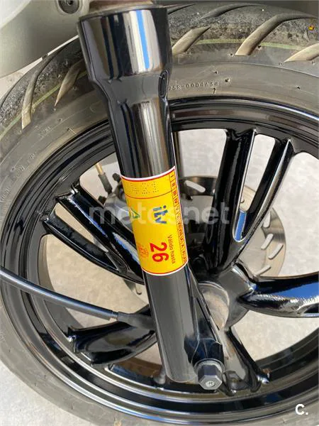 Peugeot TWEET 125 i – Vista 2