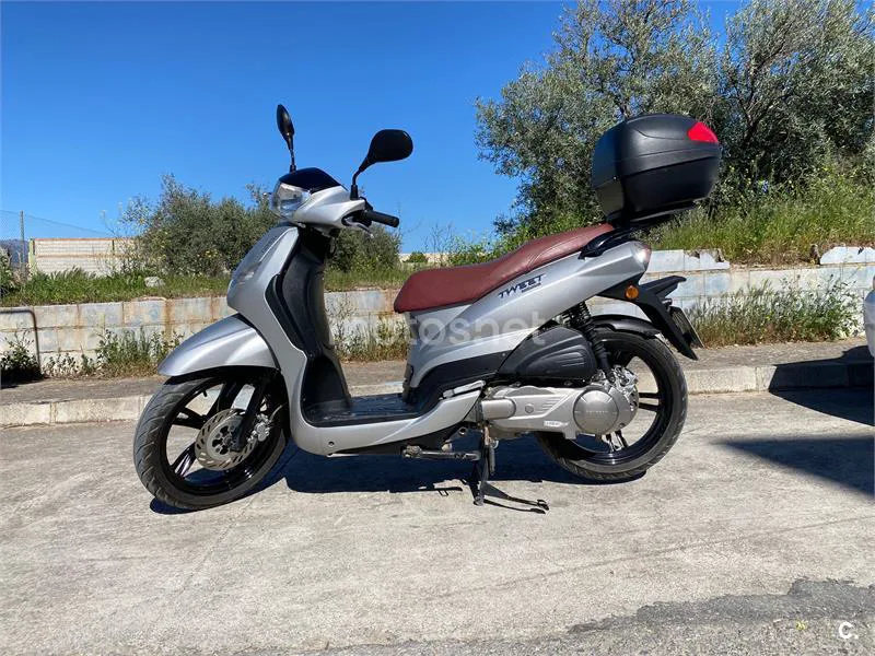 Peugeot TWEET 125 i – Vista 13