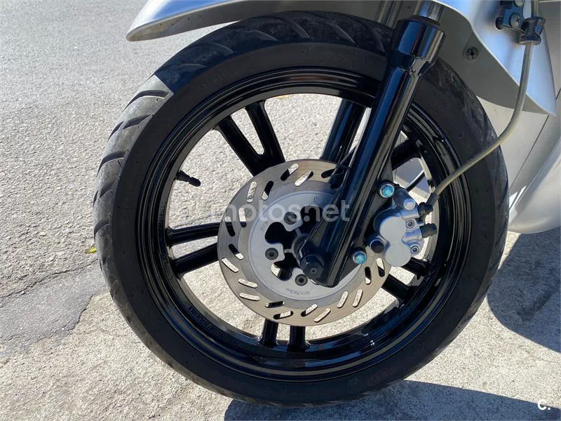 Peugeot TWEET 125 i – Vista 3