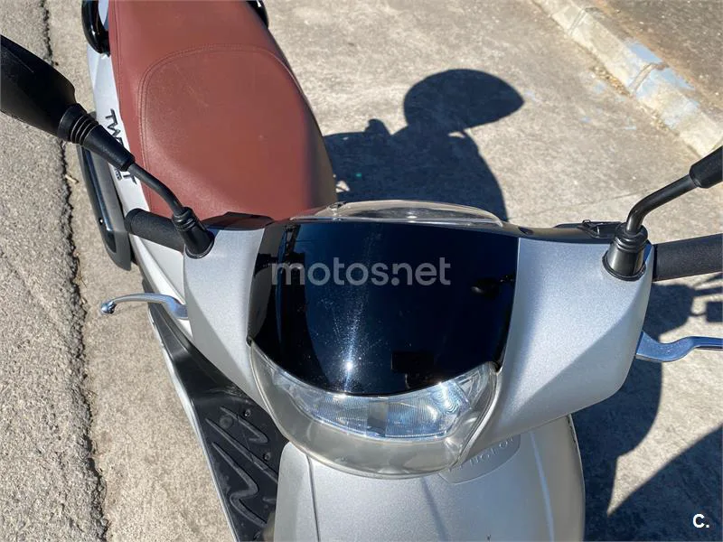 Peugeot TWEET 125 i – Vista 7