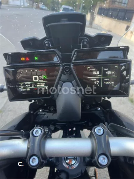 Yamaha Tracer 9 – Vista 8