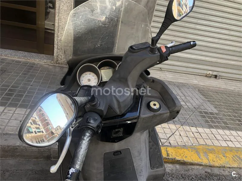 Kymco Super Dink 125i – Vista 3