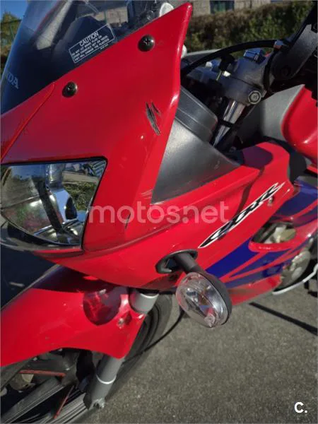 Honda CBR 125R – Vista 6