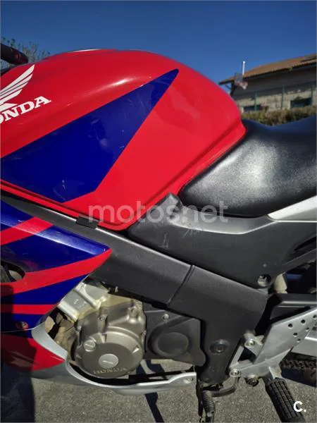 Honda CBR 125R – Vista 7