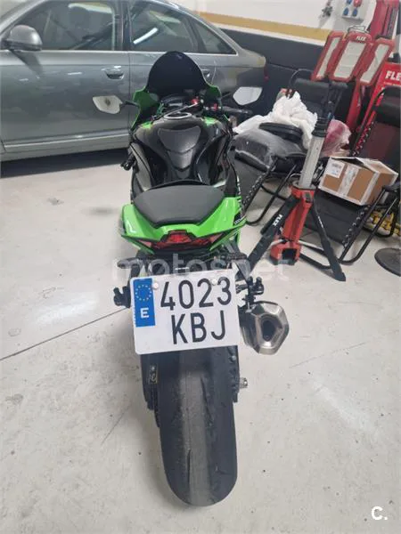 Kawasaki Ninja ZX-10R – Vista 4